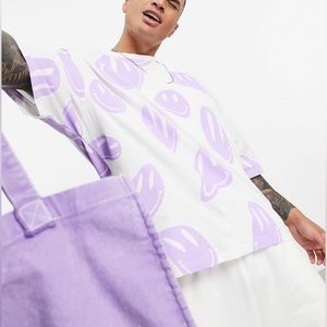 Oversized tshirt with smiling face print